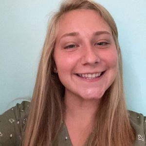 Meet your Posher, Haley